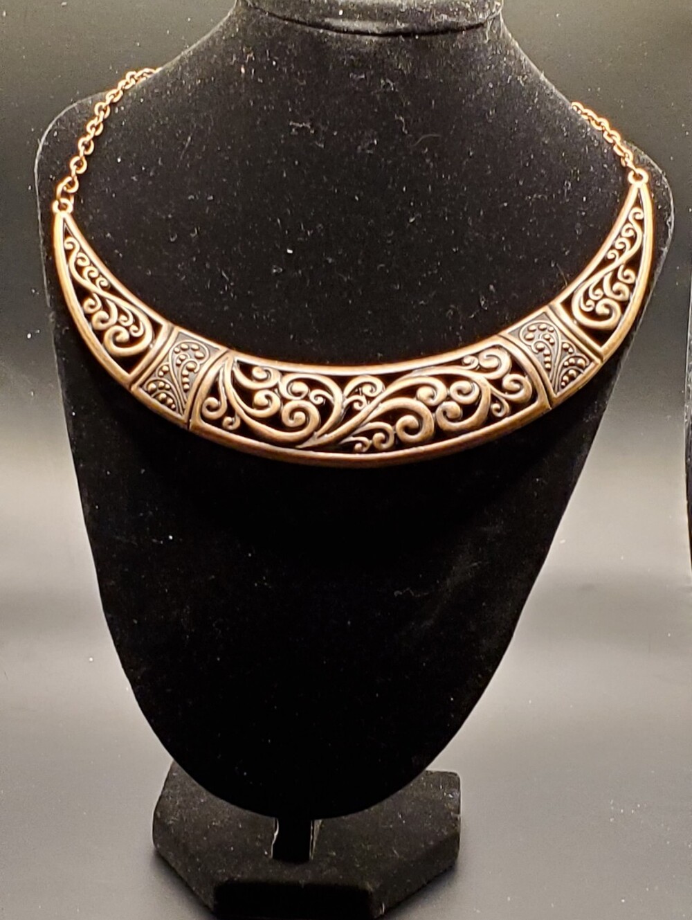 VINTAGE ETRUSCAN REVIVAL BRONZE CRESCENT BIB NECKLACE NEW